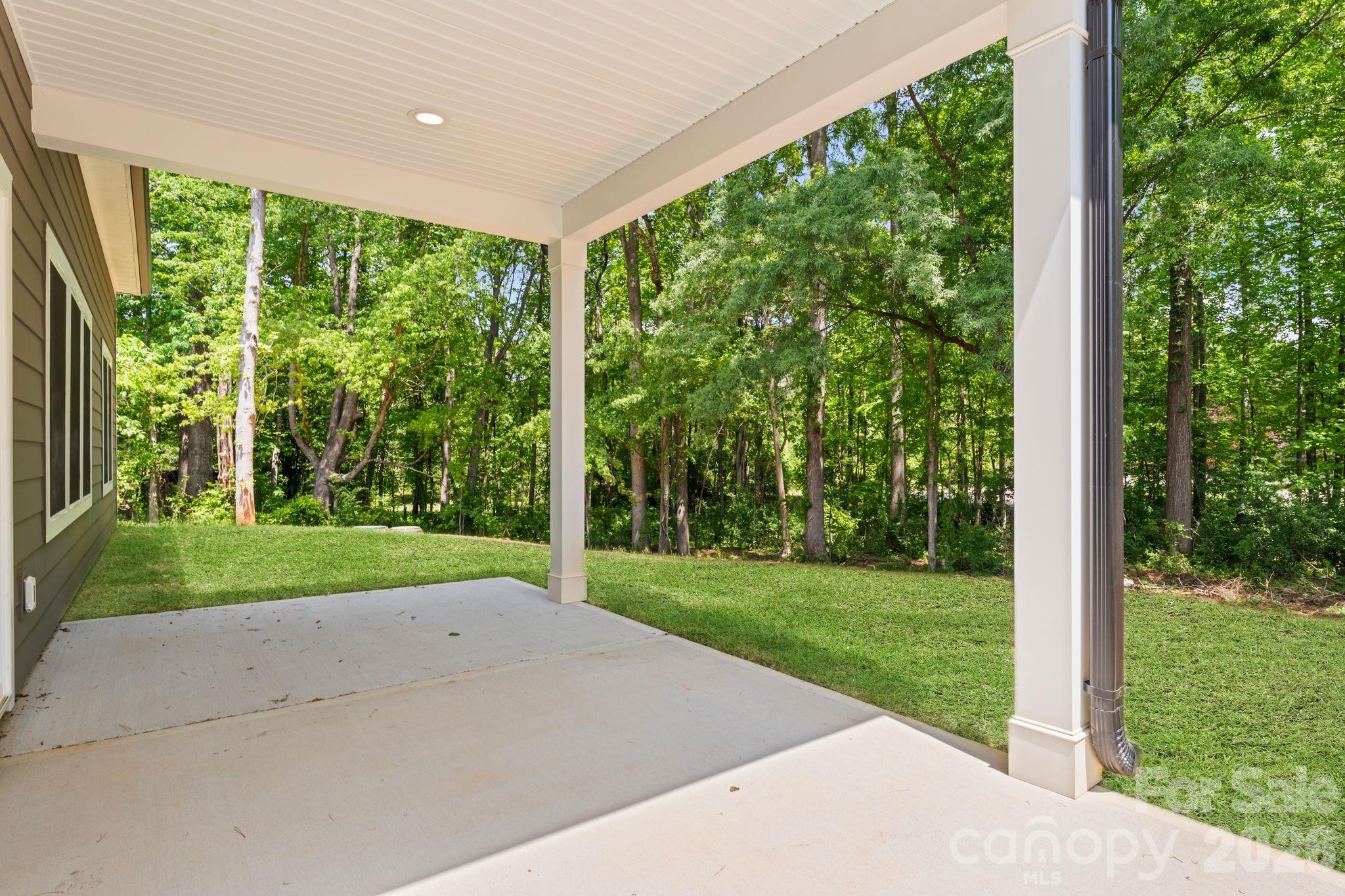 Single Family Residence at 11932 Crabapple Lane, Huntersville, photo 38 of 40