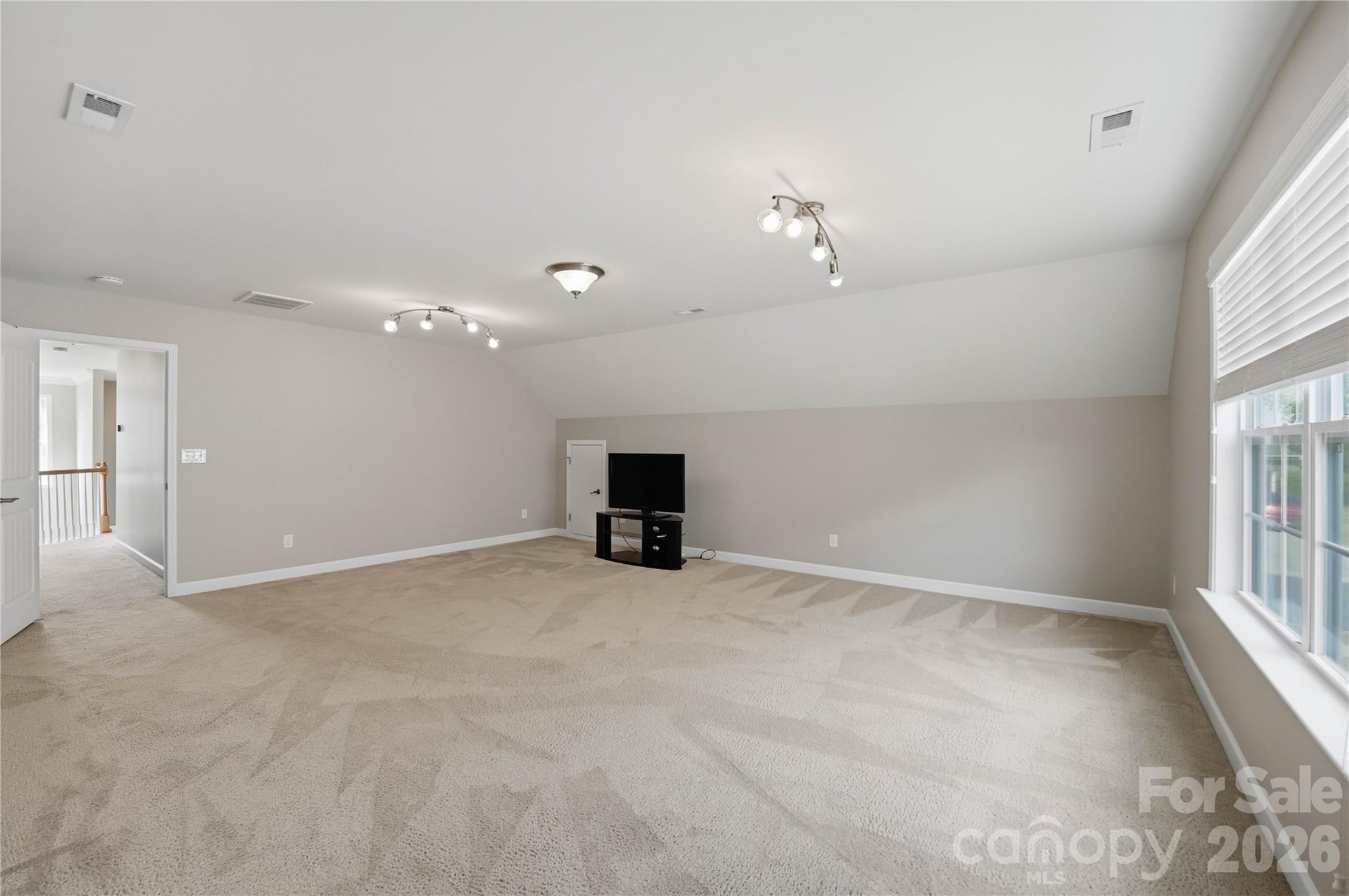 Single Family Residence at 5068 Gladiola Way, Tega Cay, photo 29 of 41