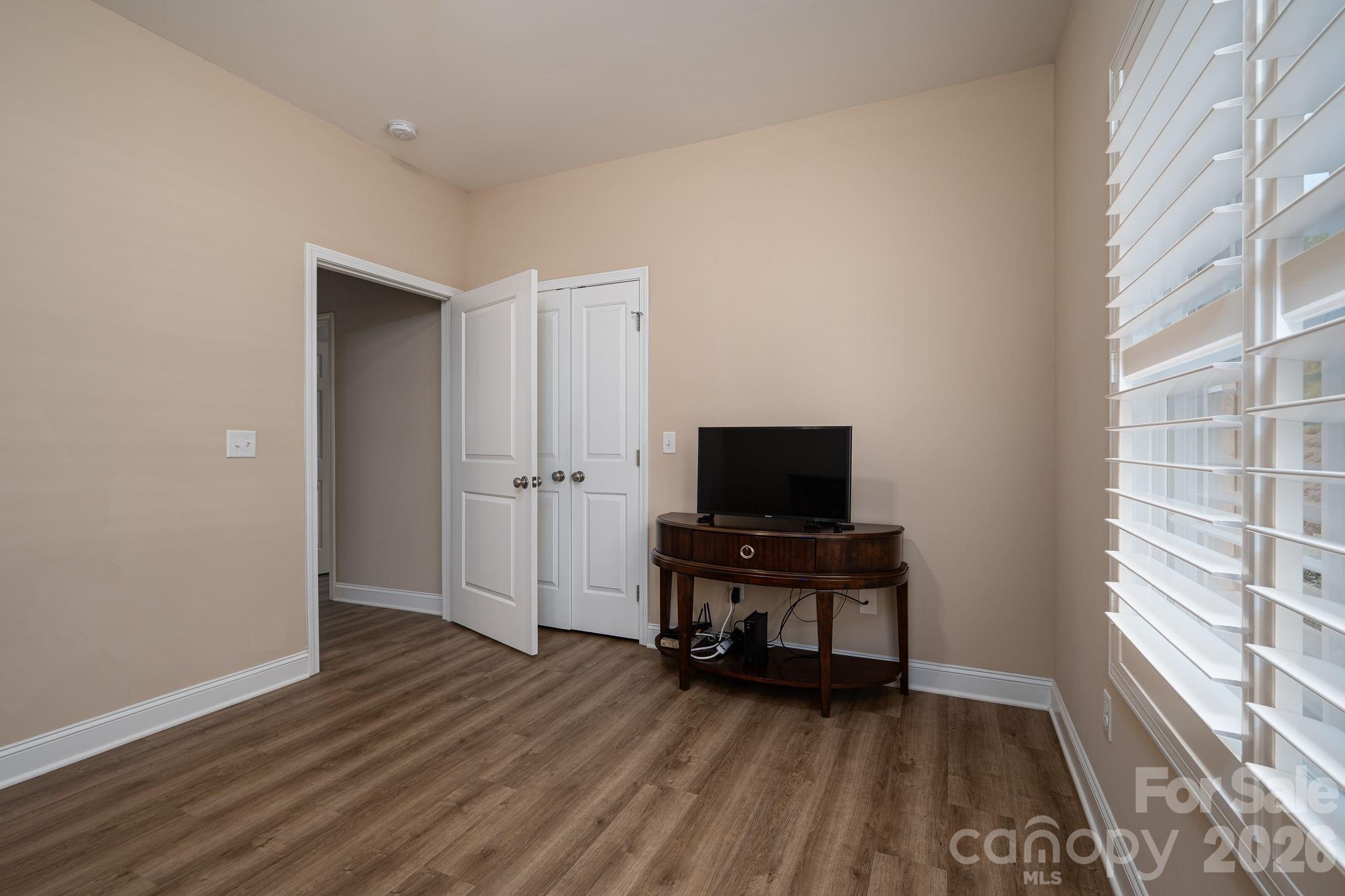Townhouse at 201 T R Harris Drive, Shelby, photo 22 of 25