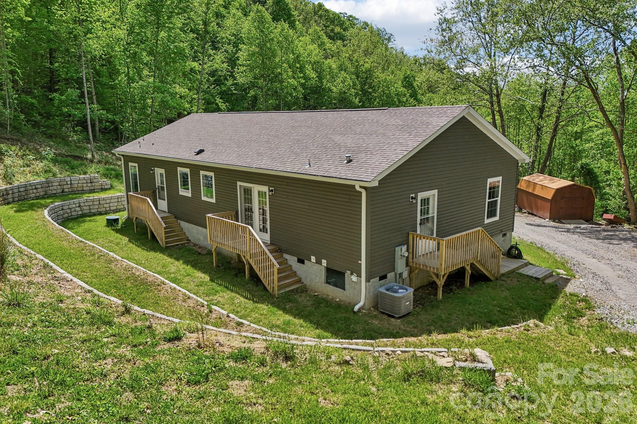 Single Family Residence at 590 Willow Lane, Marshall, photo 27 of 43