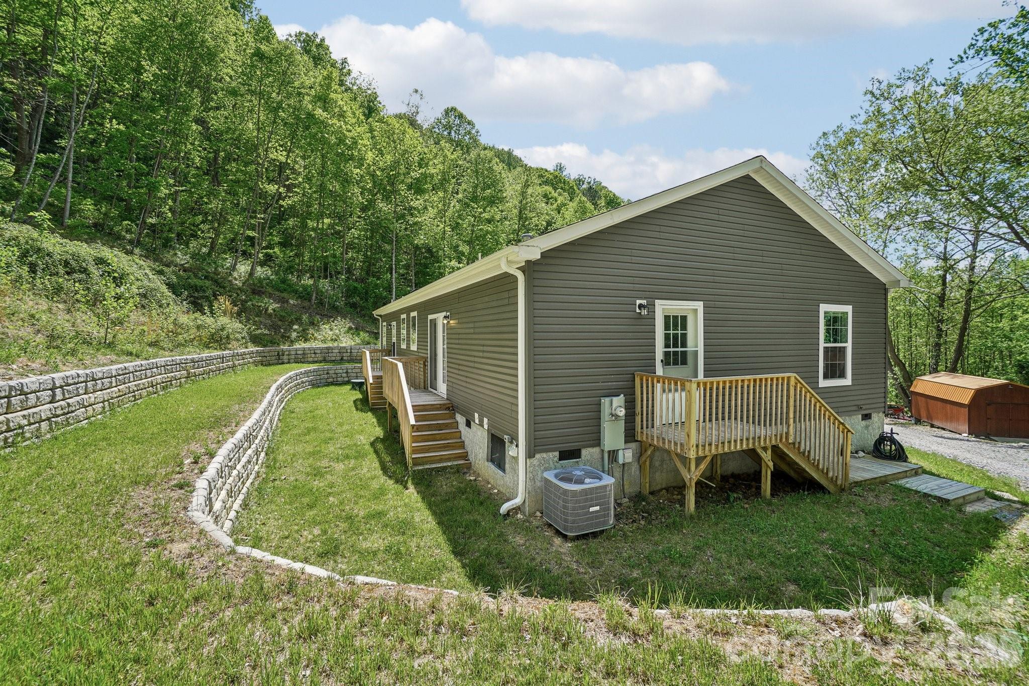 Single Family Residence at 590 Willow Lane, Marshall, photo 39 of 43