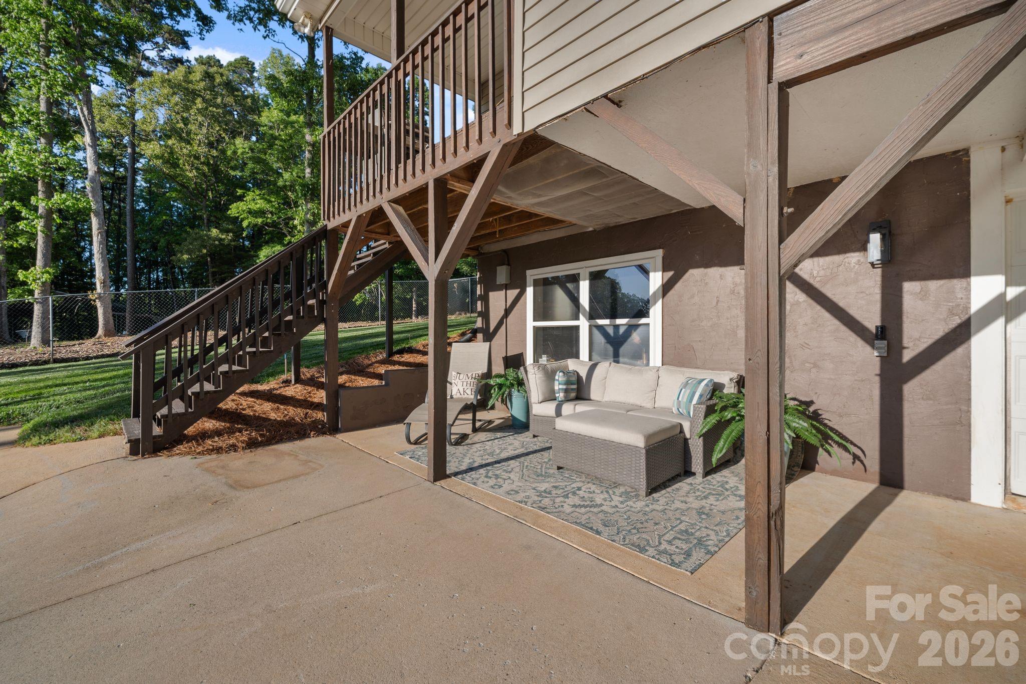 Single Family Residence at 710 Riverwood Drive, Lexington, photo 30 of 46