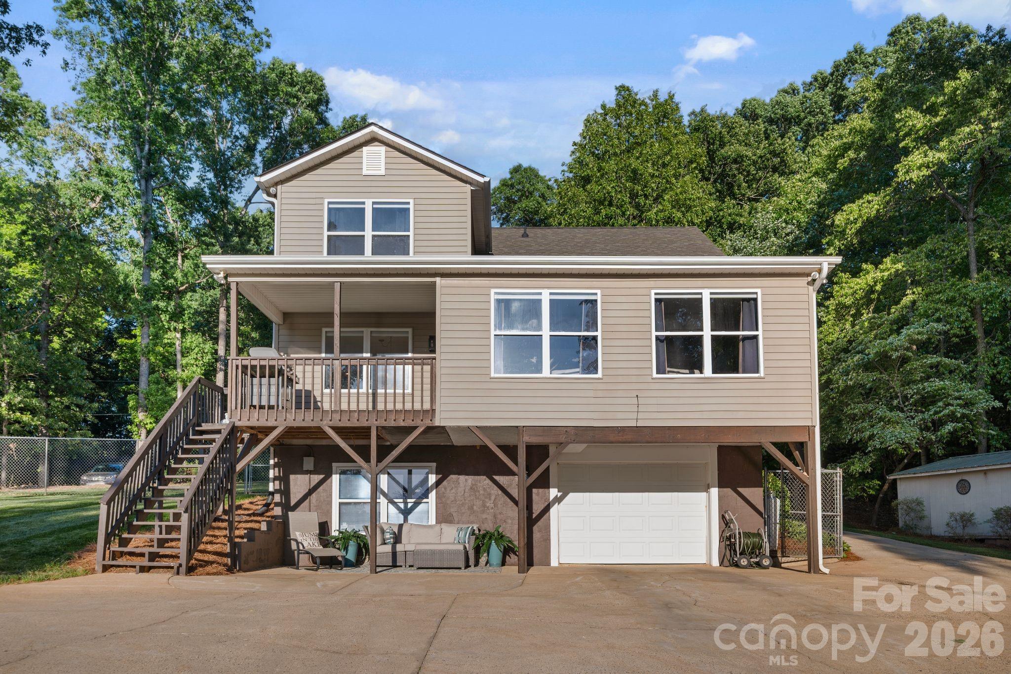 Single Family Residence at 710 Riverwood Drive, Lexington, photo 32 of 46