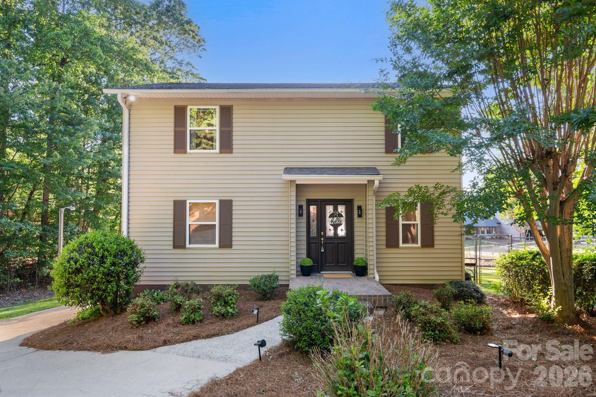 Single Family Residence at 710 Riverwood Drive, Lexington, photo 42 of 46