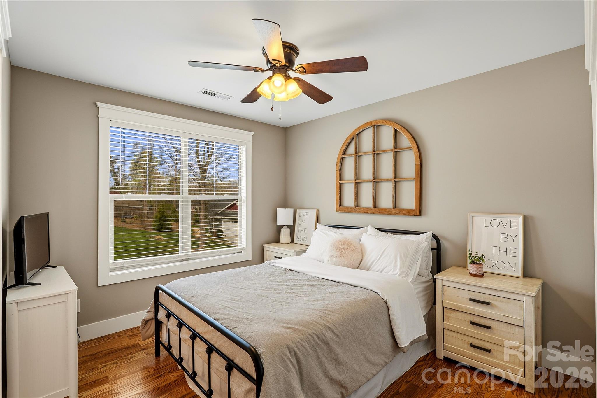 Single Family Residence at 21 Wood Path Lane, Arden, photo 31 of 40