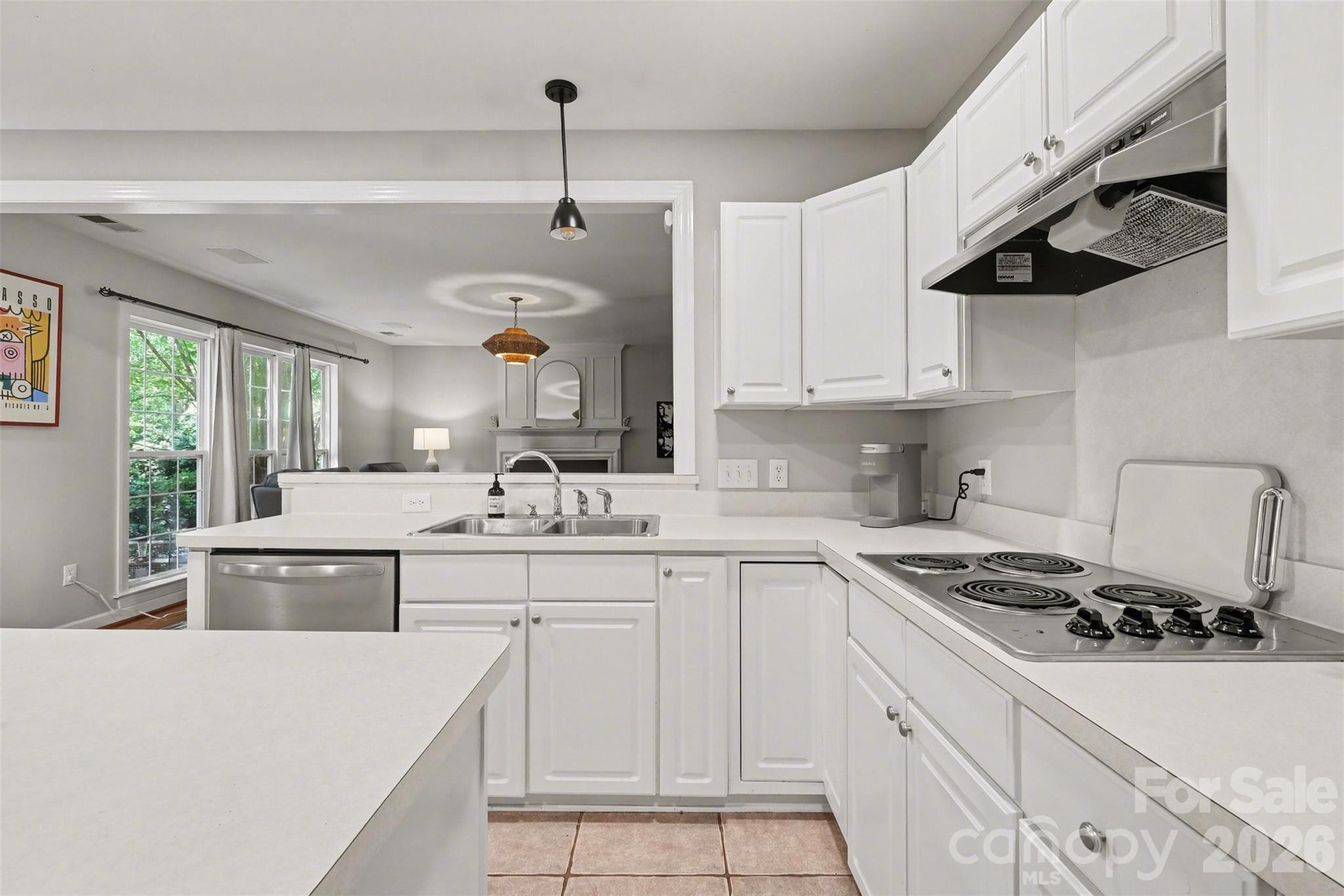 Single Family Residence at 15817 Prestwoods Lane, Huntersville, photo 18 of 41