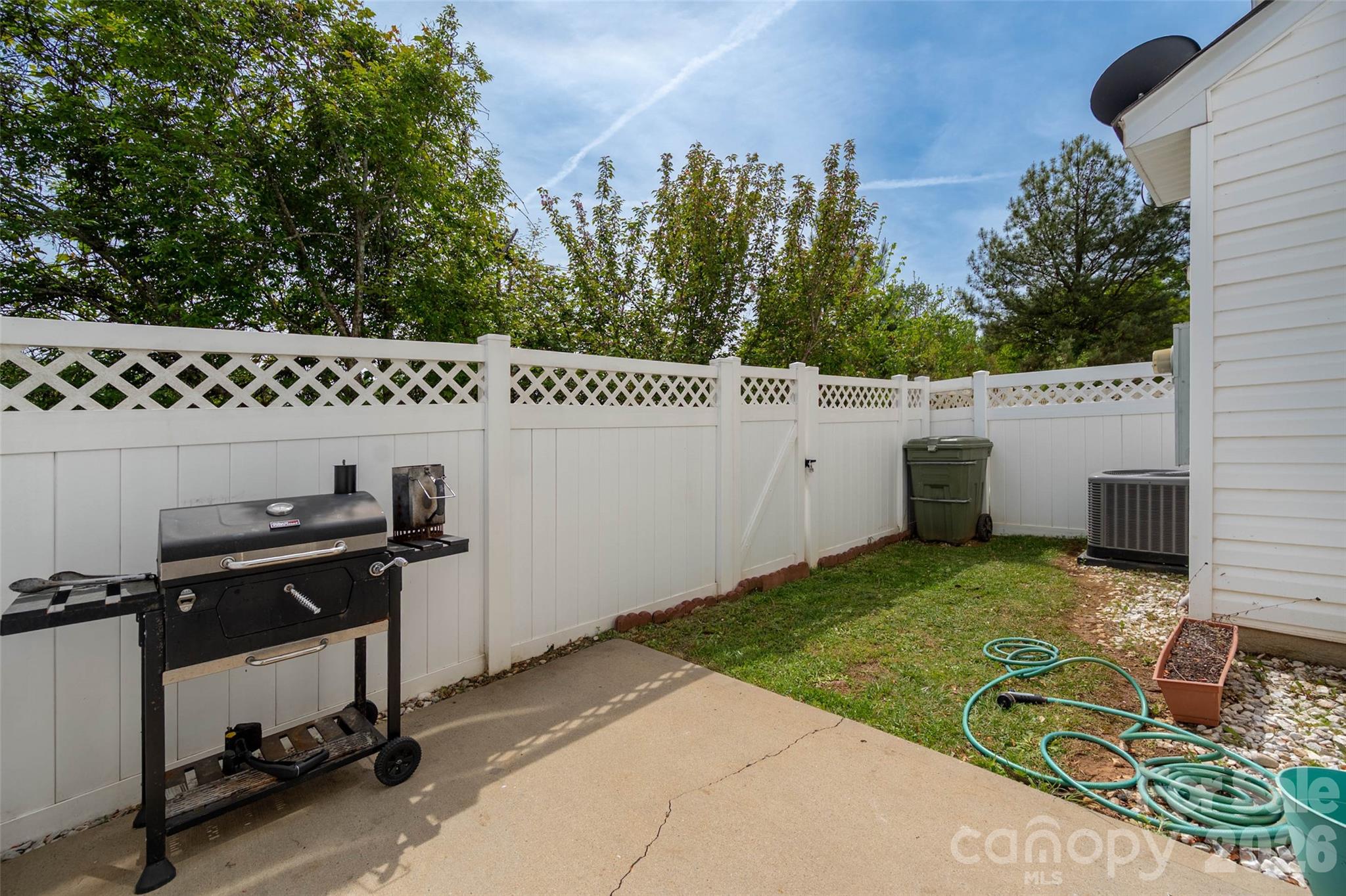 Townhouse at 228 Tail Race Lane, Fort Mill, photo 32 of 34