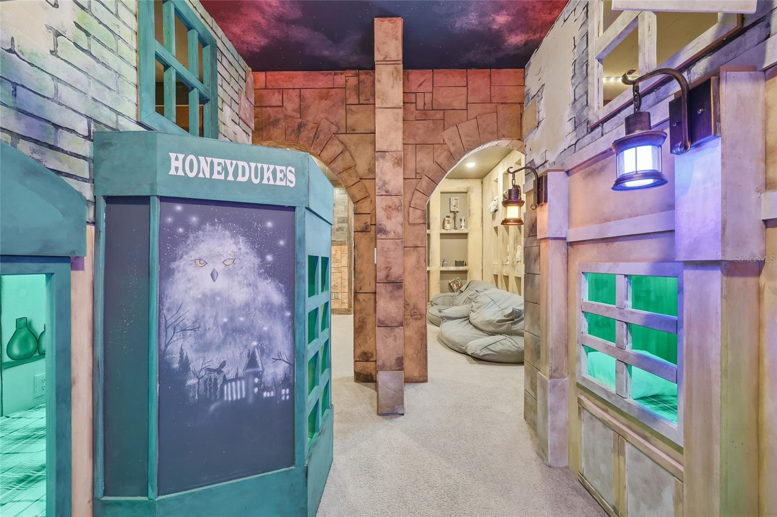 Downstairs Hidden Kids Harry Potter Bedroom - 2437 SHANTI DR, KISSIMMEE