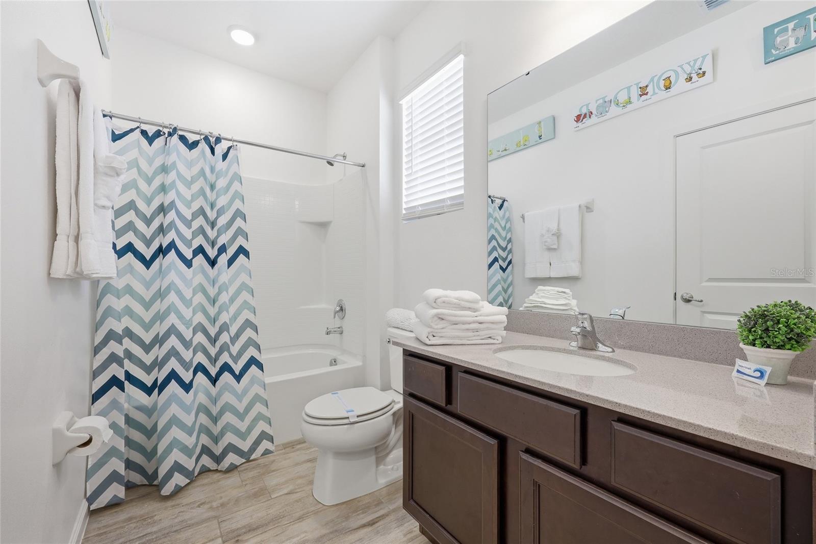 Single Family Residence at 2437 SHANTI DR, KISSIMMEE, photo 27 of 95