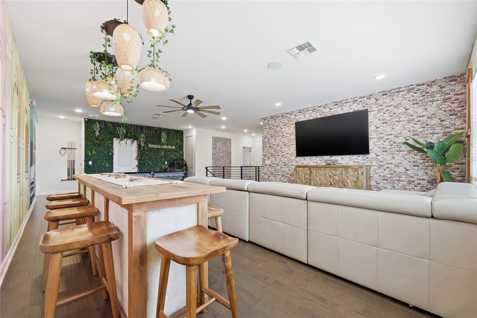 Upstairs Loft - 2437 SHANTI DR, KISSIMMEE