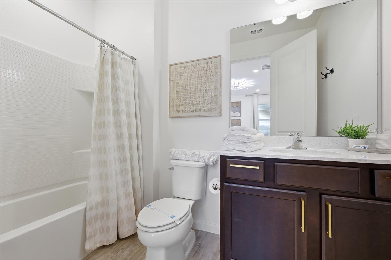 Single Family Residence at 2437 SHANTI DR, KISSIMMEE, photo 58 of 95