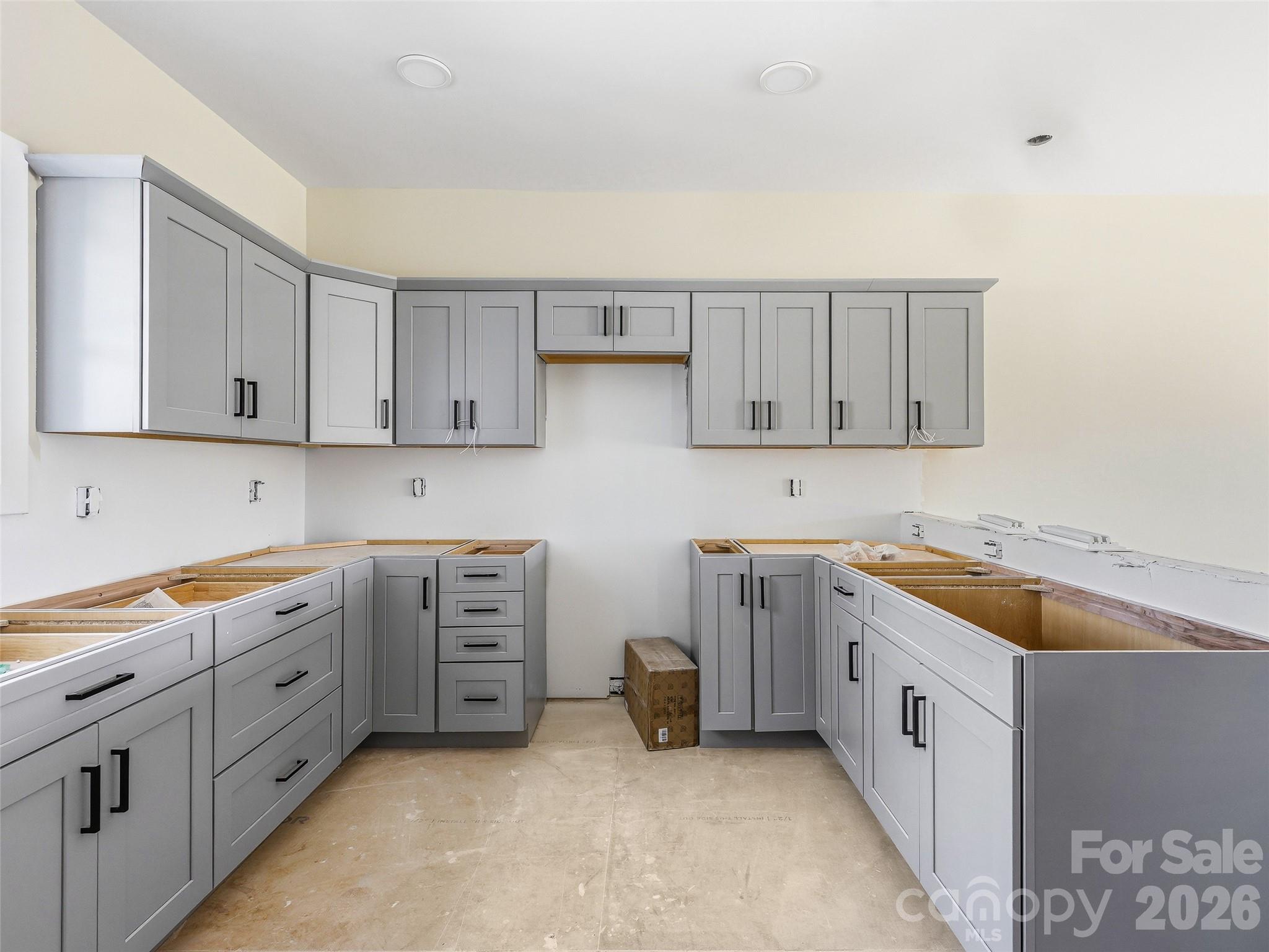 Condominium at 143 Carver Street, Brevard, photo 7 of 33