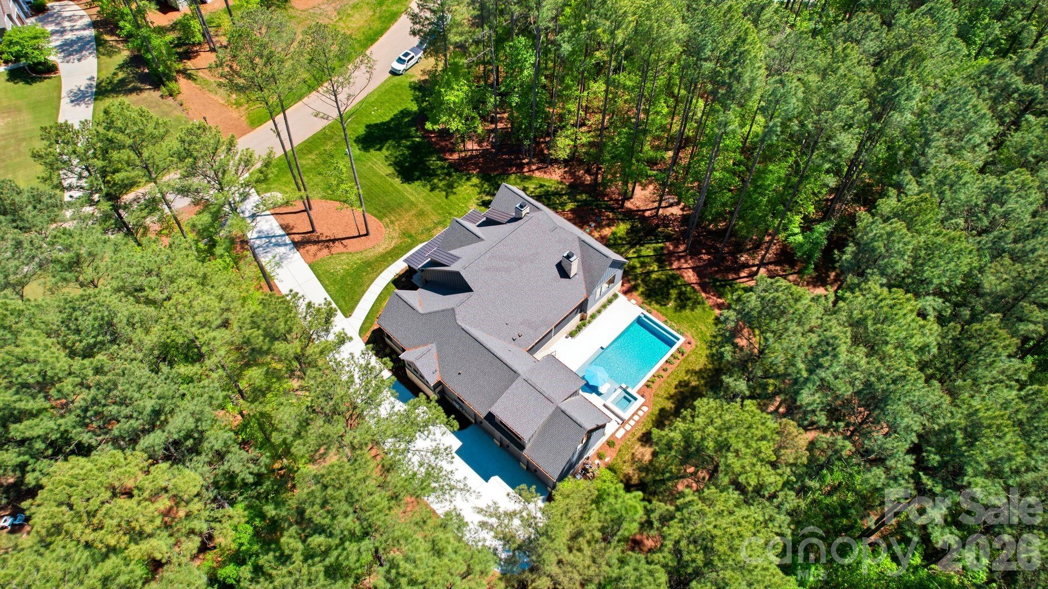 Single Family Residence at 6223 Chimney Bluff Road, Lancaster, photo 3 of 47