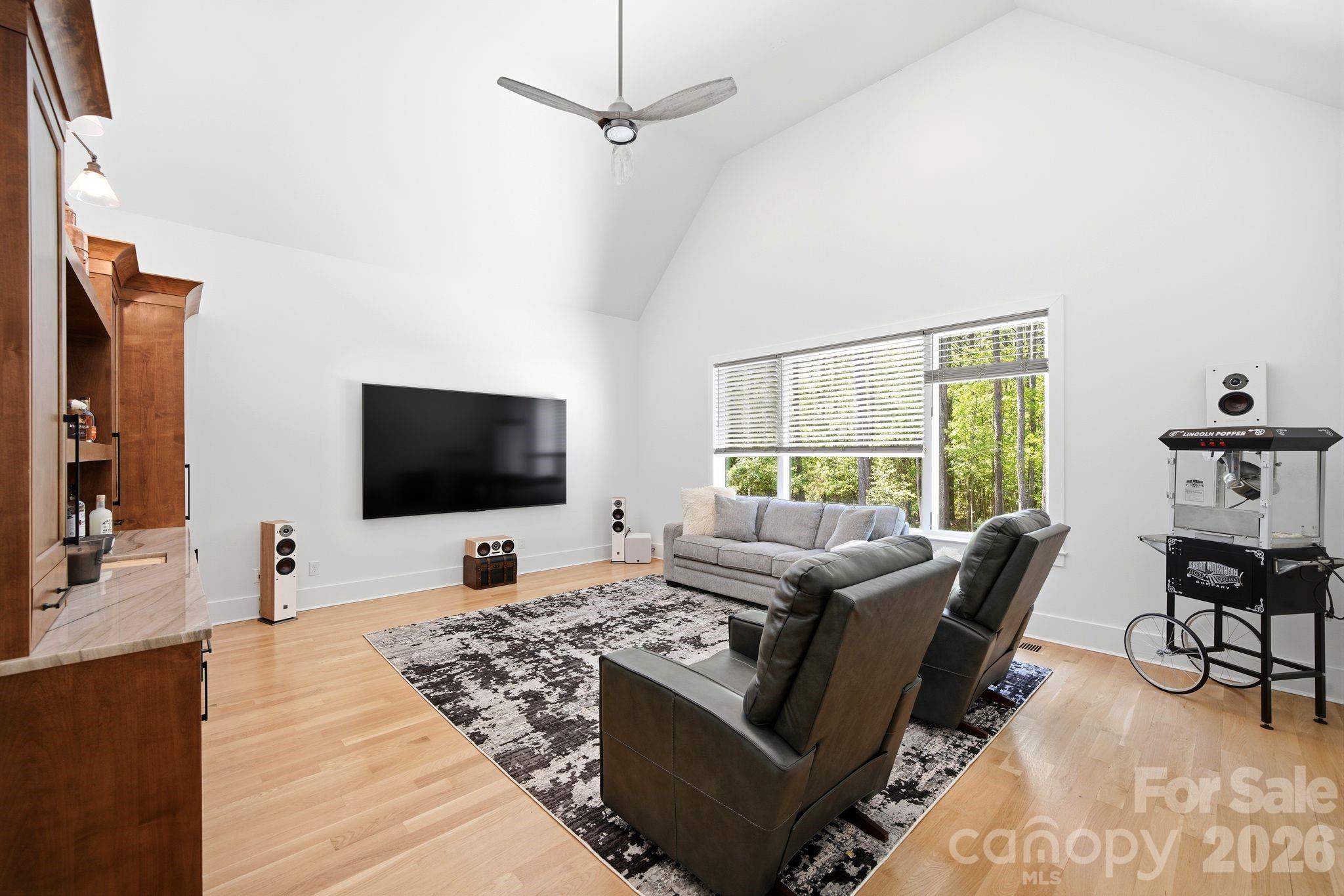 Single Family Residence at 6223 Chimney Bluff Road, Lancaster, photo 17 of 47