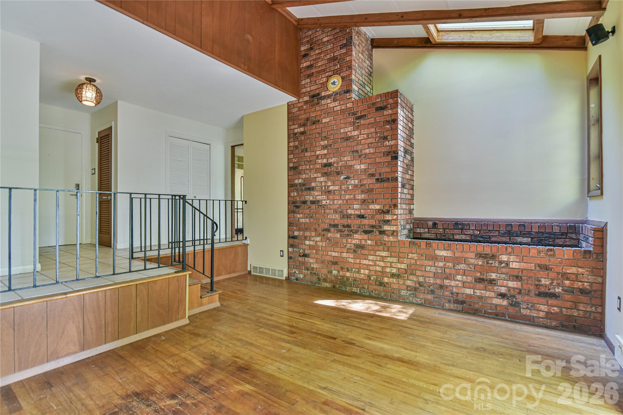 Quintessential sunken living room - 1 Hillcrest Lane, Black Mountain