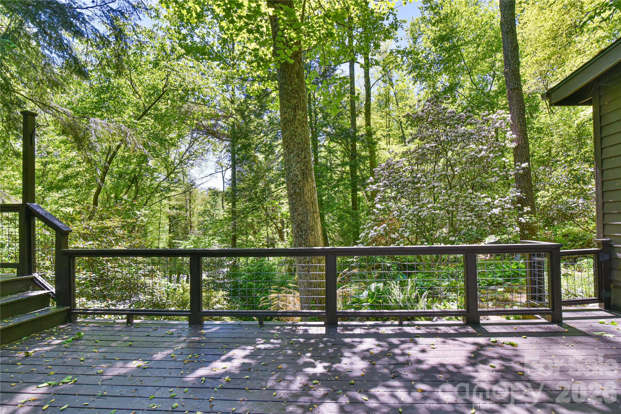Enjoy Mother Nature - 1 Hillcrest Lane, Black Mountain