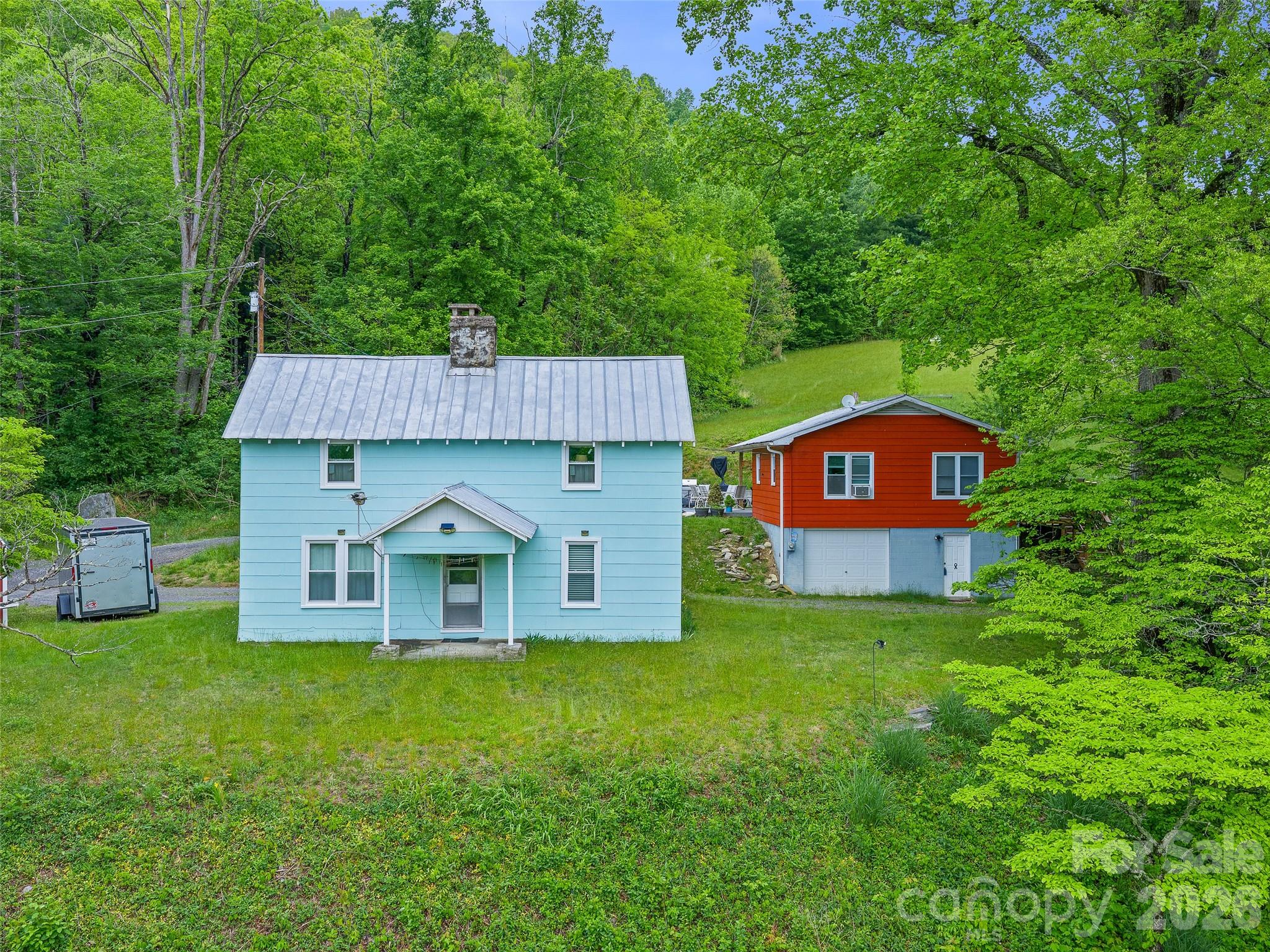 FARM HOUSE AND GARAGE APARTMENT - 2380 Old Fort Road, Black Mountain