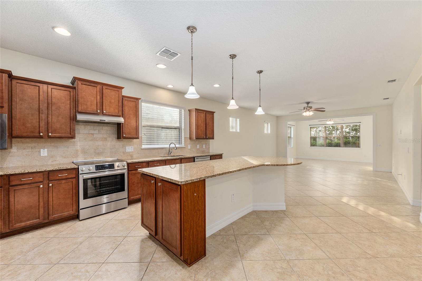Single Family Residence at 9221 SW 70TH LOOP, OCALA, photo 10 of 50