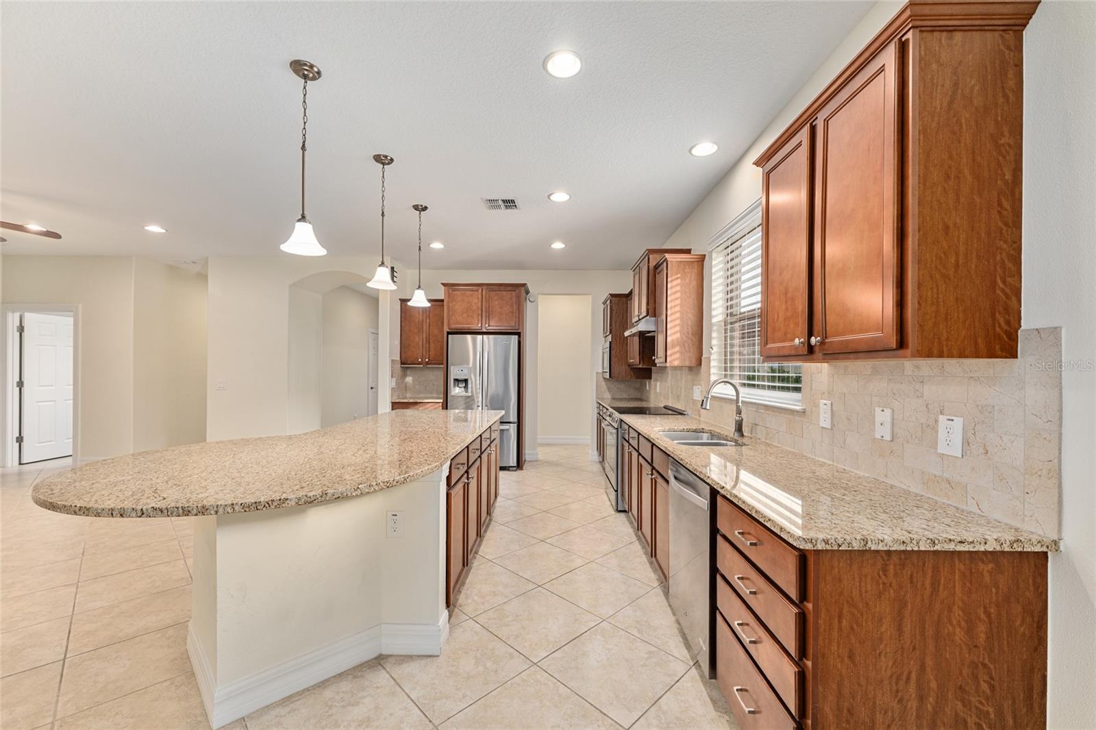 Single Family Residence at 9221 SW 70TH LOOP, OCALA, photo 12 of 50
