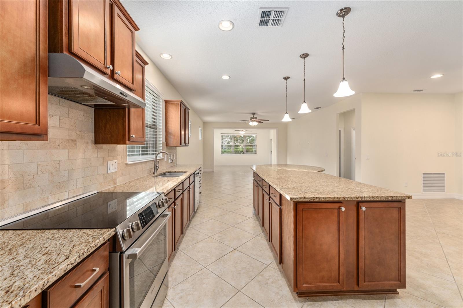 Single Family Residence at 9221 SW 70TH LOOP, OCALA, photo 14 of 50