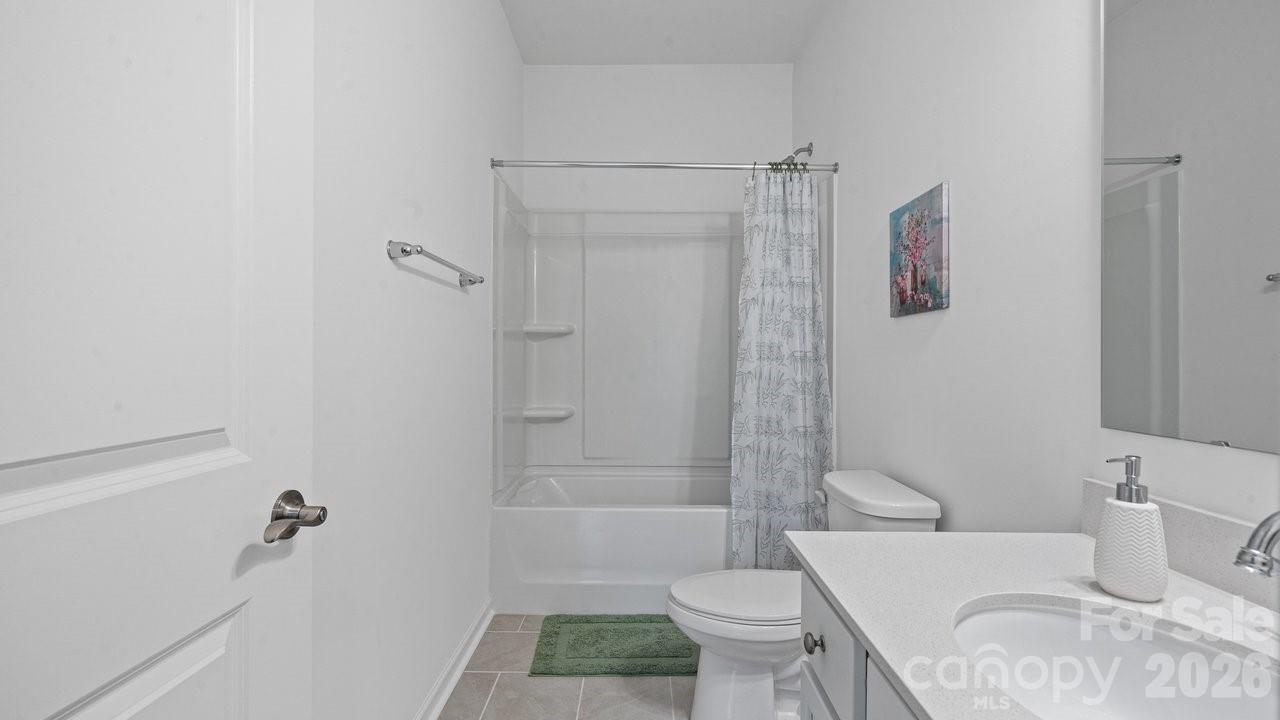 Downstairs bath - 118 Jetty Lane, Statesville