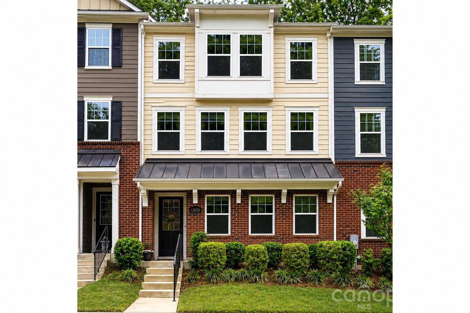 Front View Close Up - 12008 John Newton Drive, Davidson