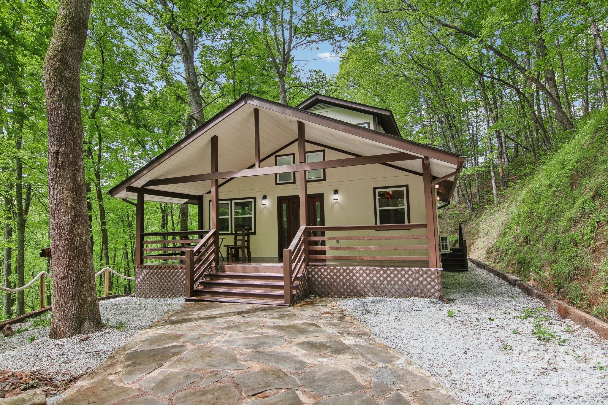 Stone walkway to 291 Dills Road - 291 Dills Road, Bryson City