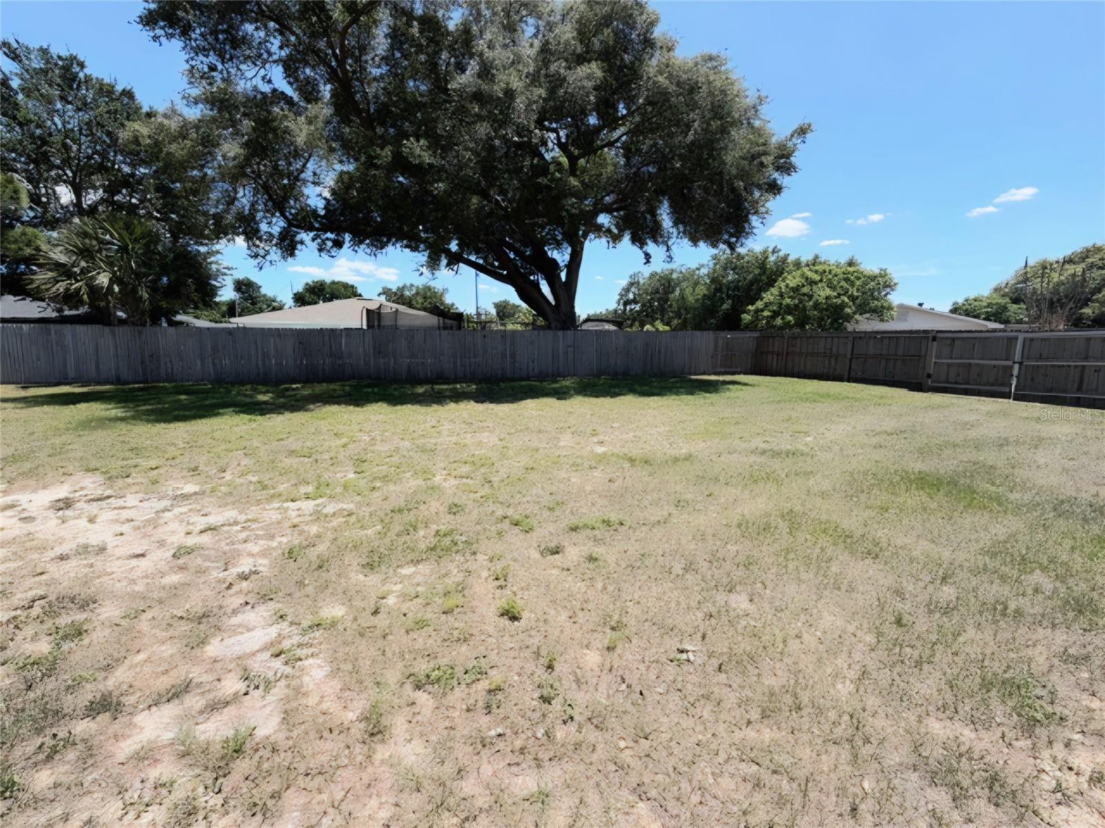 backyard land - 100 ALACHUA DR, WINTER HAVEN