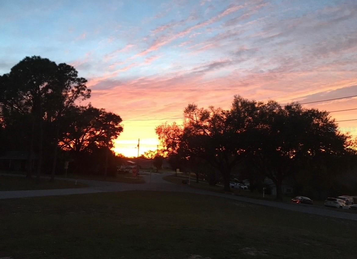 Beautiful views at night - 100 ALACHUA DR, WINTER HAVEN