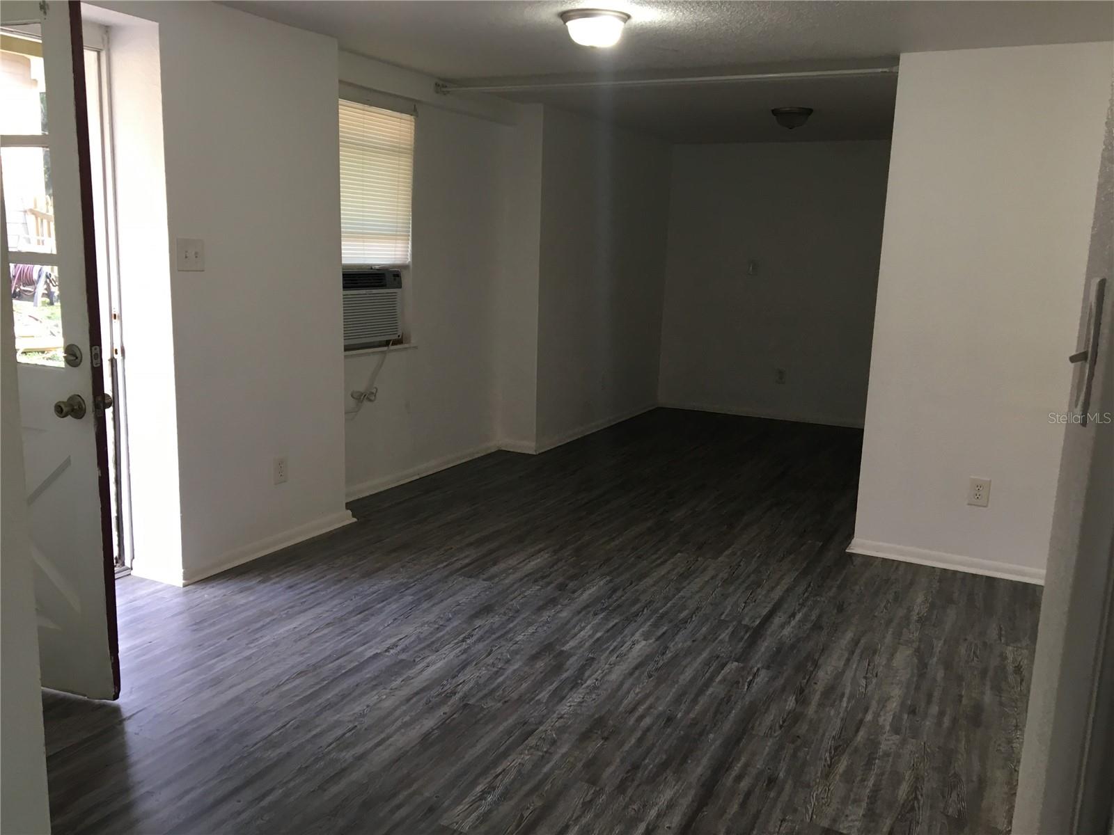 1st floor apartment entrance - 100 ALACHUA DR, WINTER HAVEN