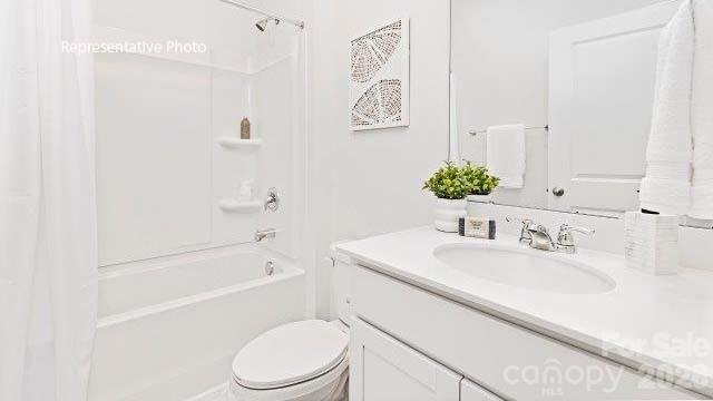 Single Family Residence at 171 Logan Farms Drive, Mooresville, photo 20 of 21