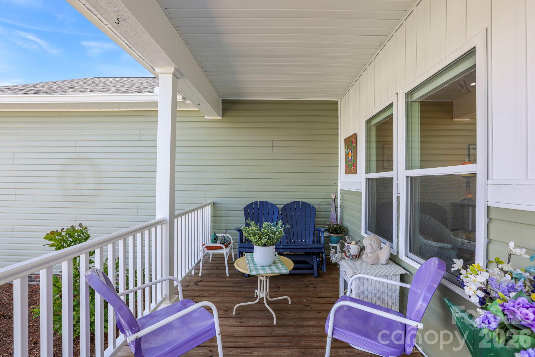Single Family Residence at 143 Beechnut Drive, Hendersonville, photo 32 of 43