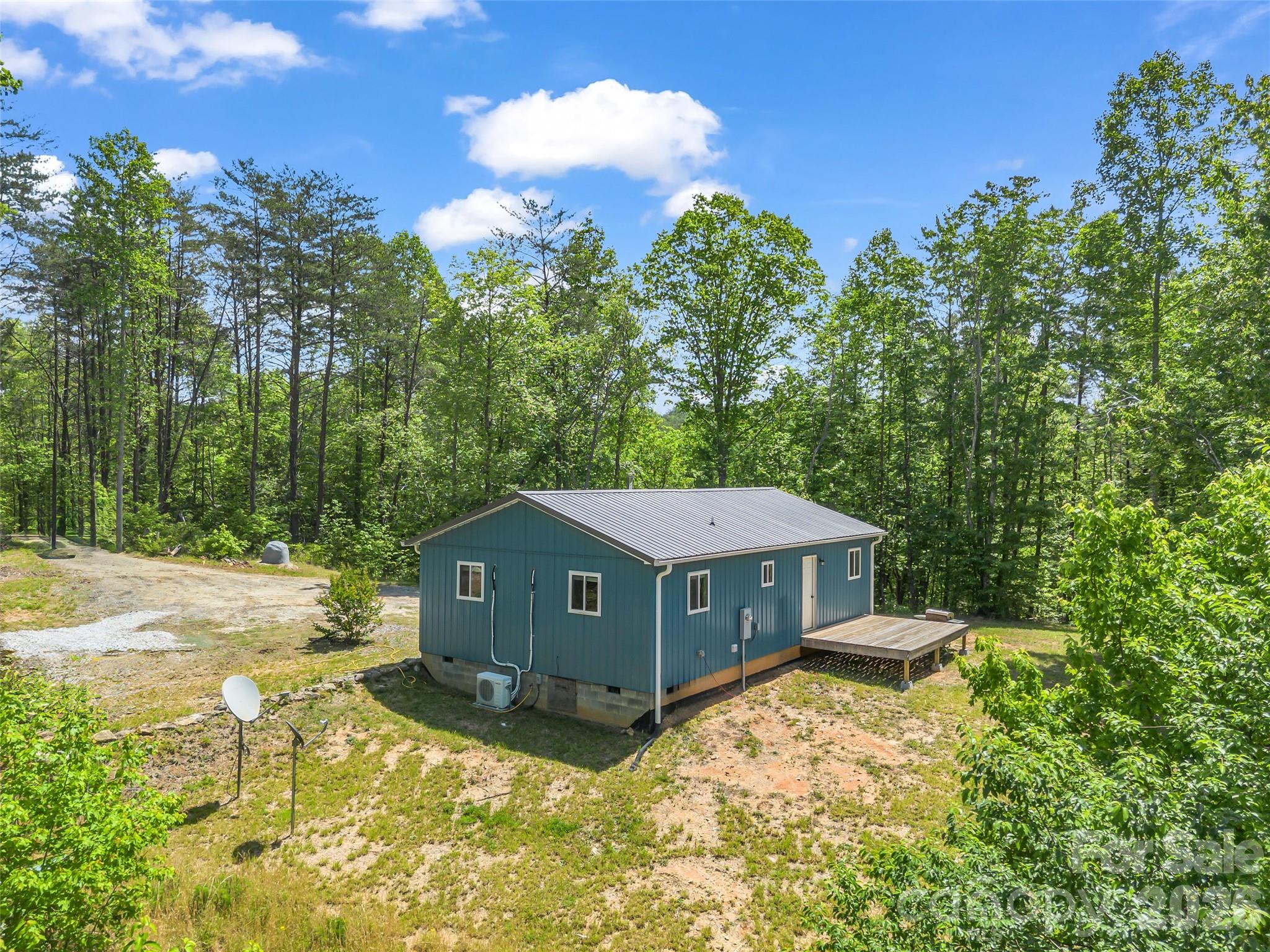 Single Family Residence at 721 Old Mill Road, Lake Lure, photo 4 of 33