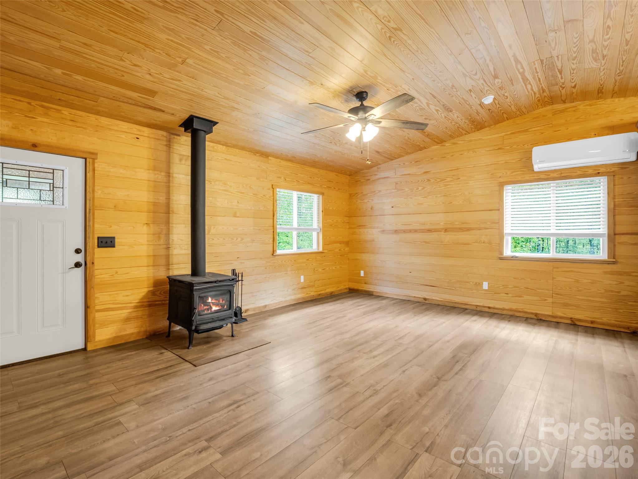 Single Family Residence at 721 Old Mill Road, Lake Lure, photo 10 of 33
