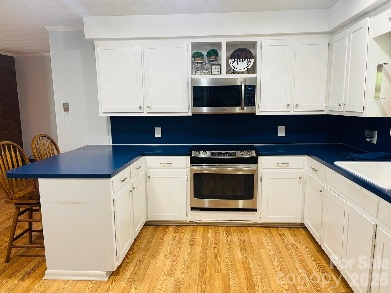 Kitchen - 348 Random Drive, New London
