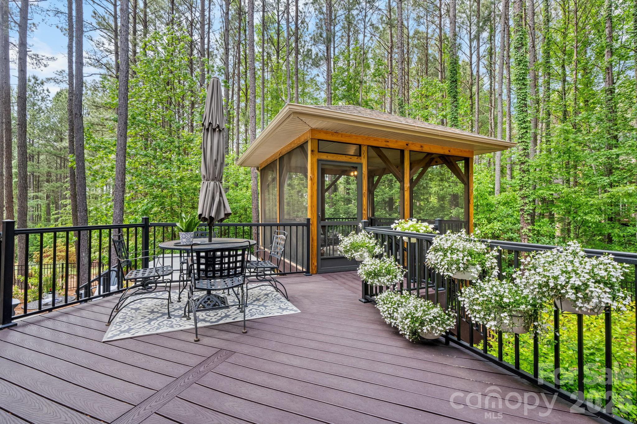 Incredible outdoor amenities - 4950 River Hills Drive, Denver