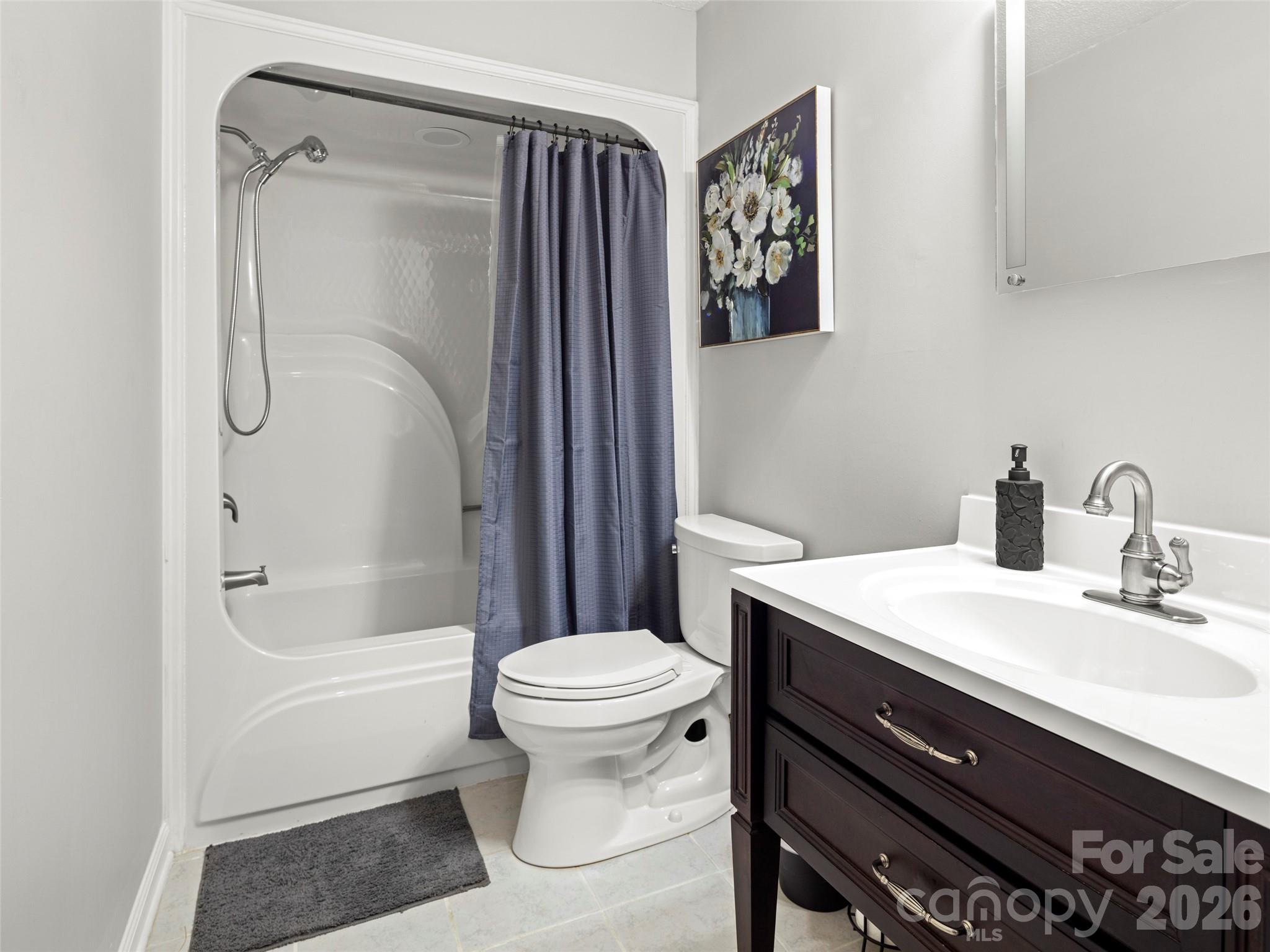 Single Family Residence at 224 Clover Drive, Fletcher, photo 15 of 18