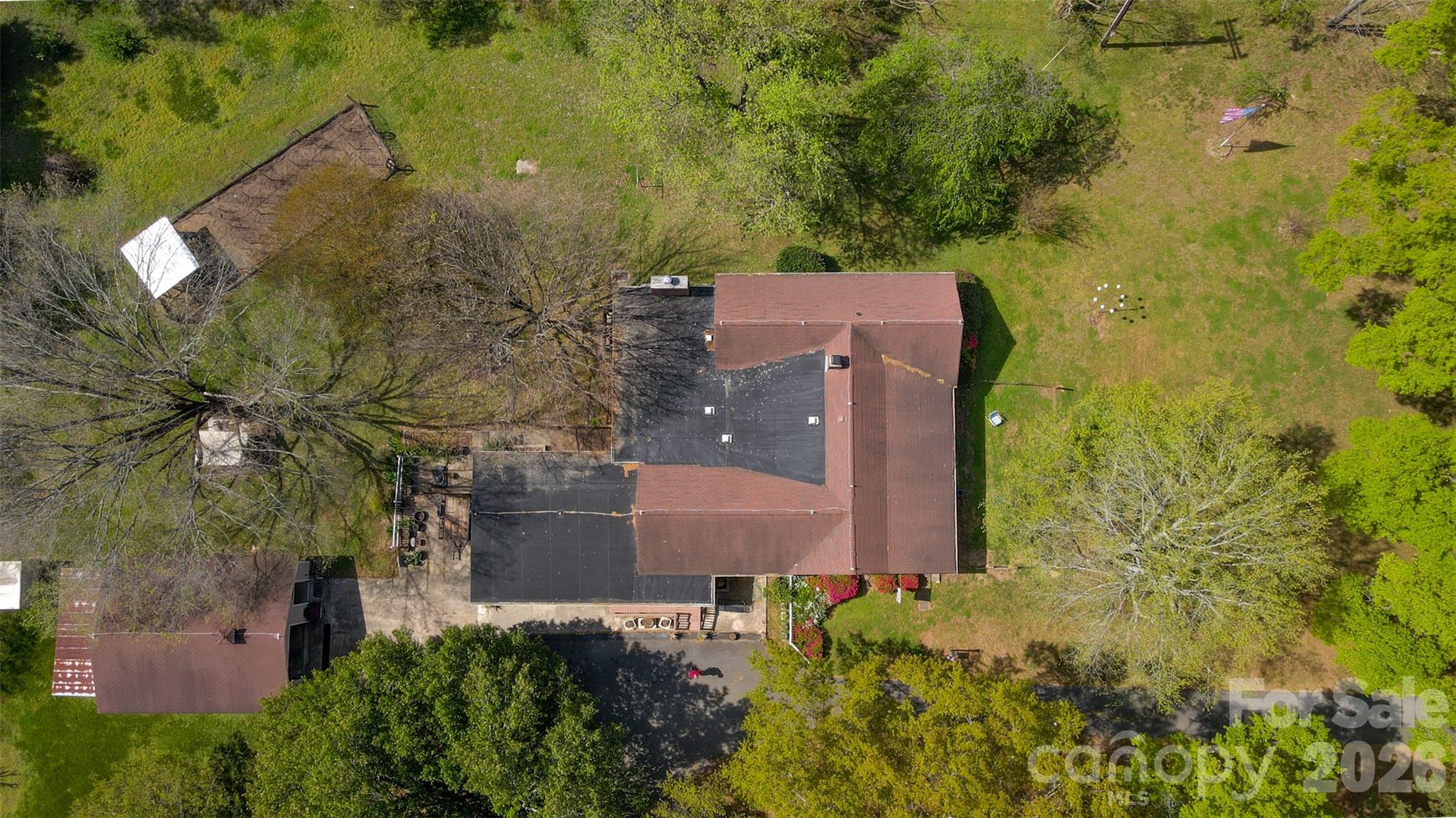 Single Family Residence at 9730 Mount Holly Huntersville Road, Huntersville, photo 7 of 25