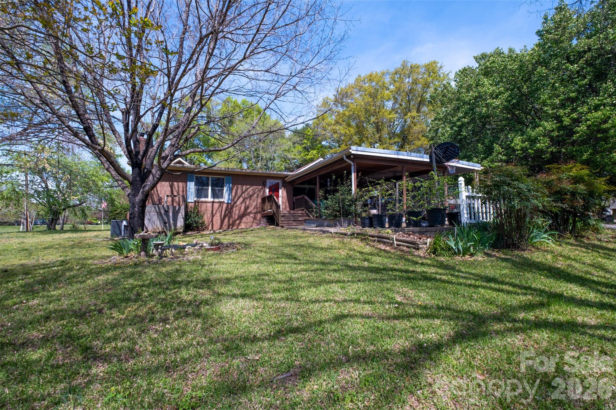 Single Family Residence at 9730 Mount Holly Huntersville Road, Huntersville, photo 17 of 25