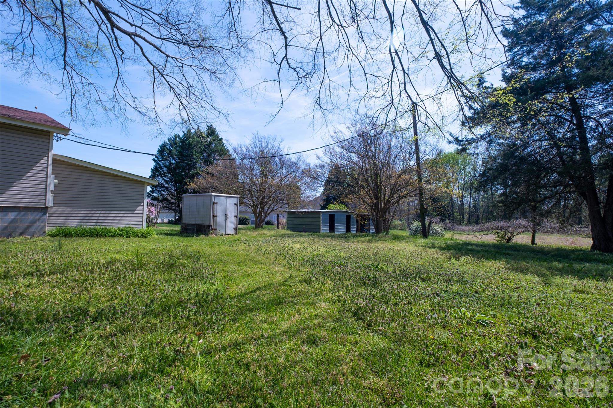 Single Family Residence at 9730 Mount Holly Huntersville Road, Huntersville, photo 19 of 25