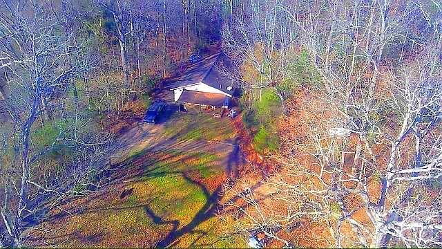 Single Family Residence at 138 Rash Road, Lincolnton, photo 3 of 41