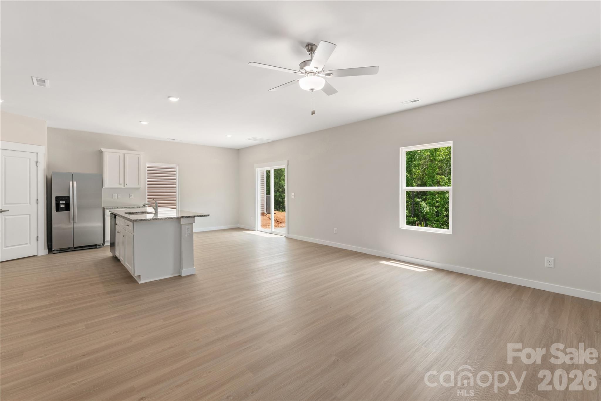Single Family Residence at 3423 Robindale Drive, Winston Salem, photo 3 of 20