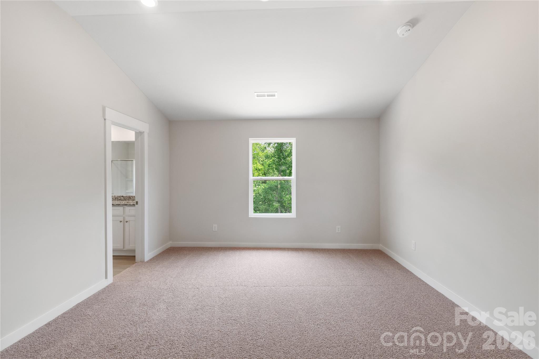 Single Family Residence at 3423 Robindale Drive, Winston Salem, photo 13 of 20