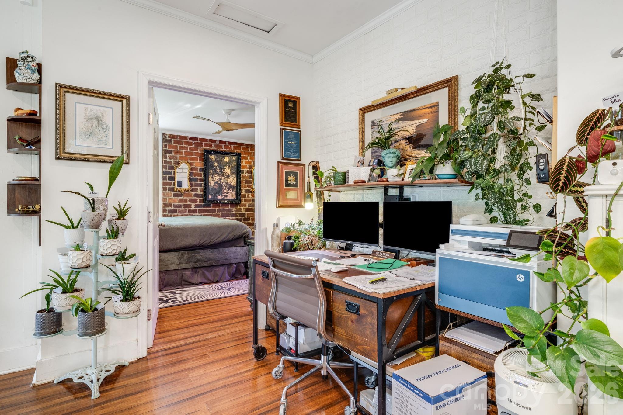 Middle unit office area - 107 Courtland Avenue, Asheville