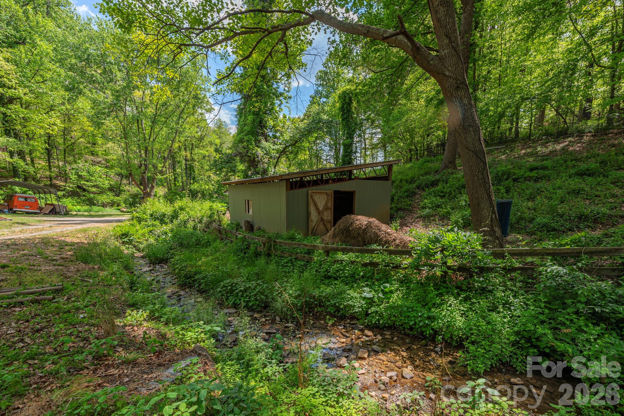 Single Family Residence at 155 Old Starnes Cove Road, Asheville, photo 7 of 39