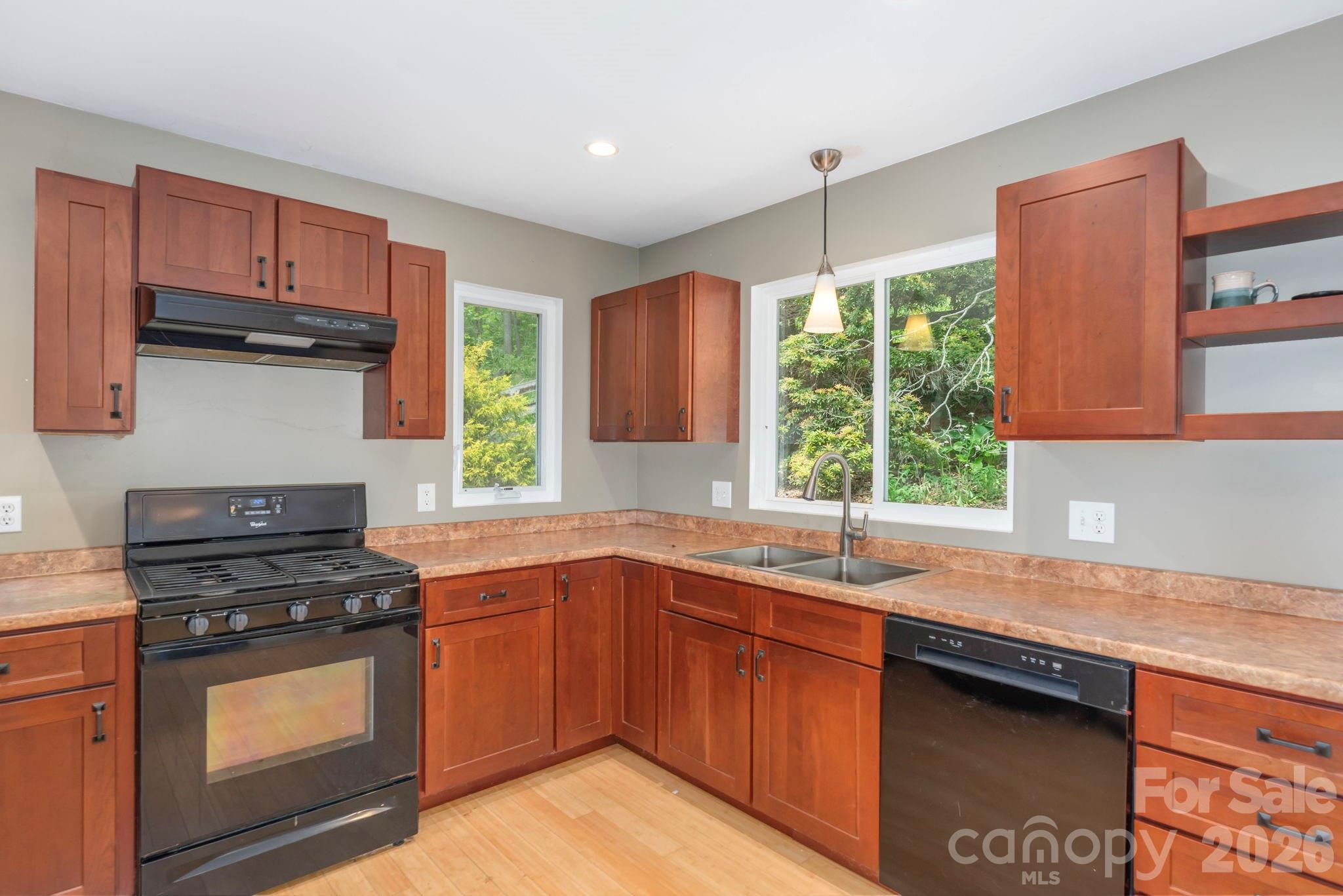 Single Family Residence at 155 Old Starnes Cove Road, Asheville, photo 18 of 39