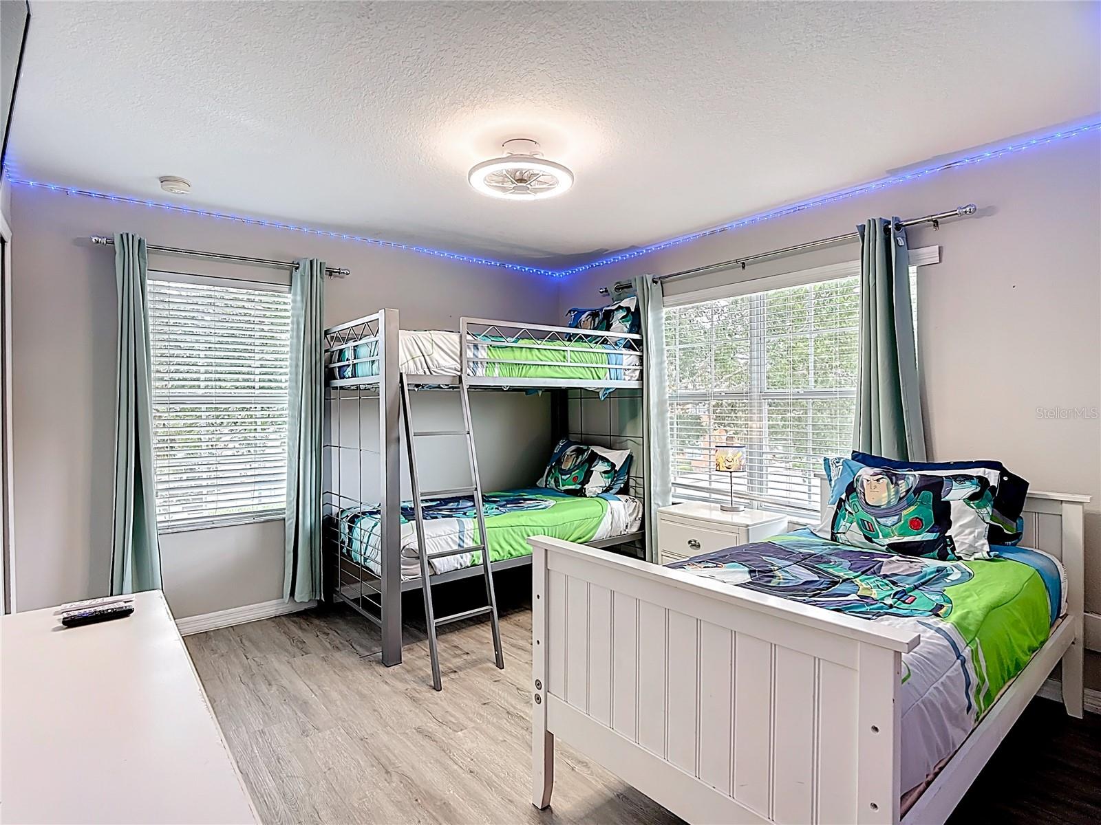 Townhouse at 8951 CALIFORNIA PALM RD, KISSIMMEE, photo 11 of 26
