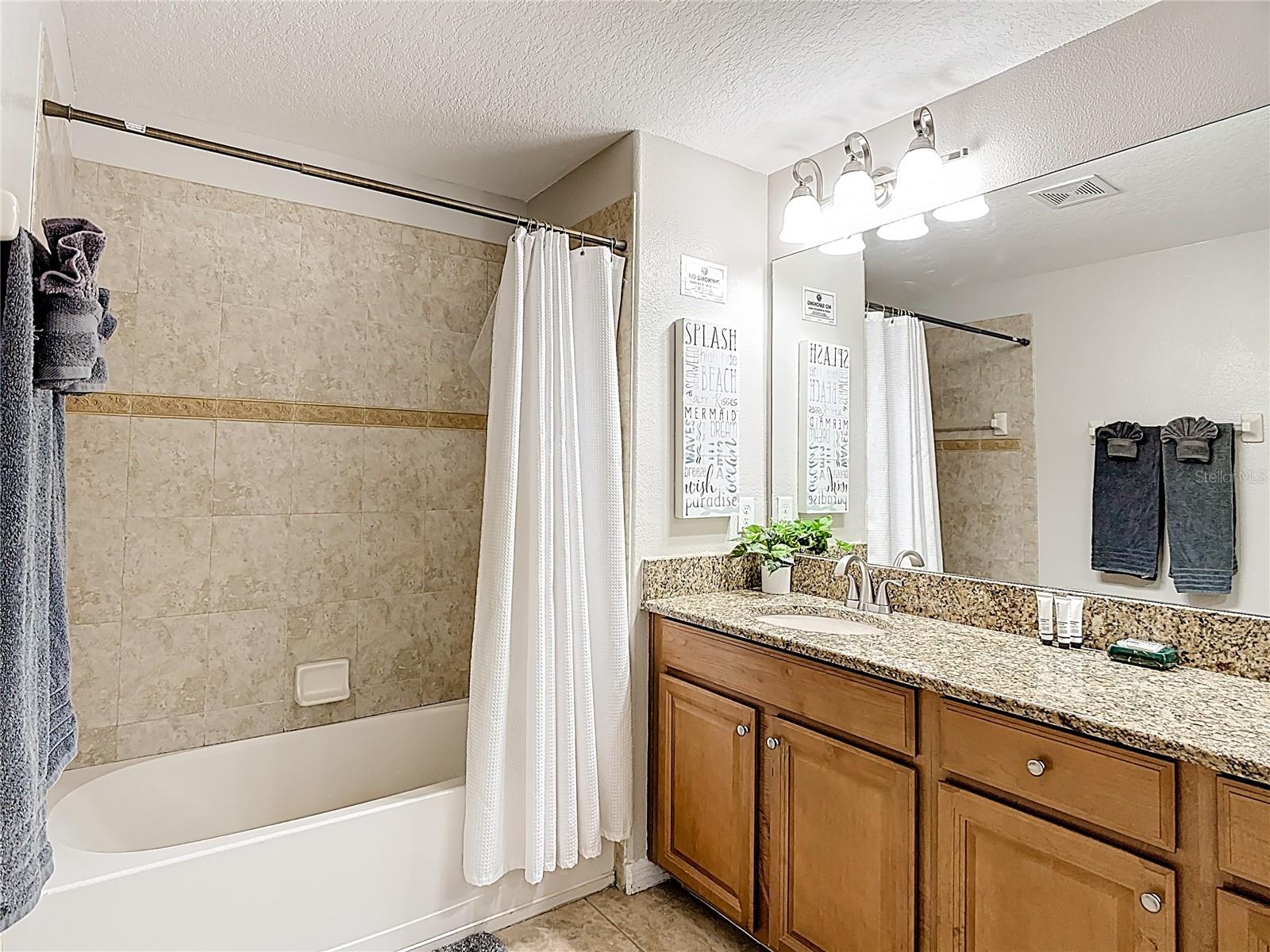 Townhouse at 8951 CALIFORNIA PALM RD, KISSIMMEE, photo 20 of 26