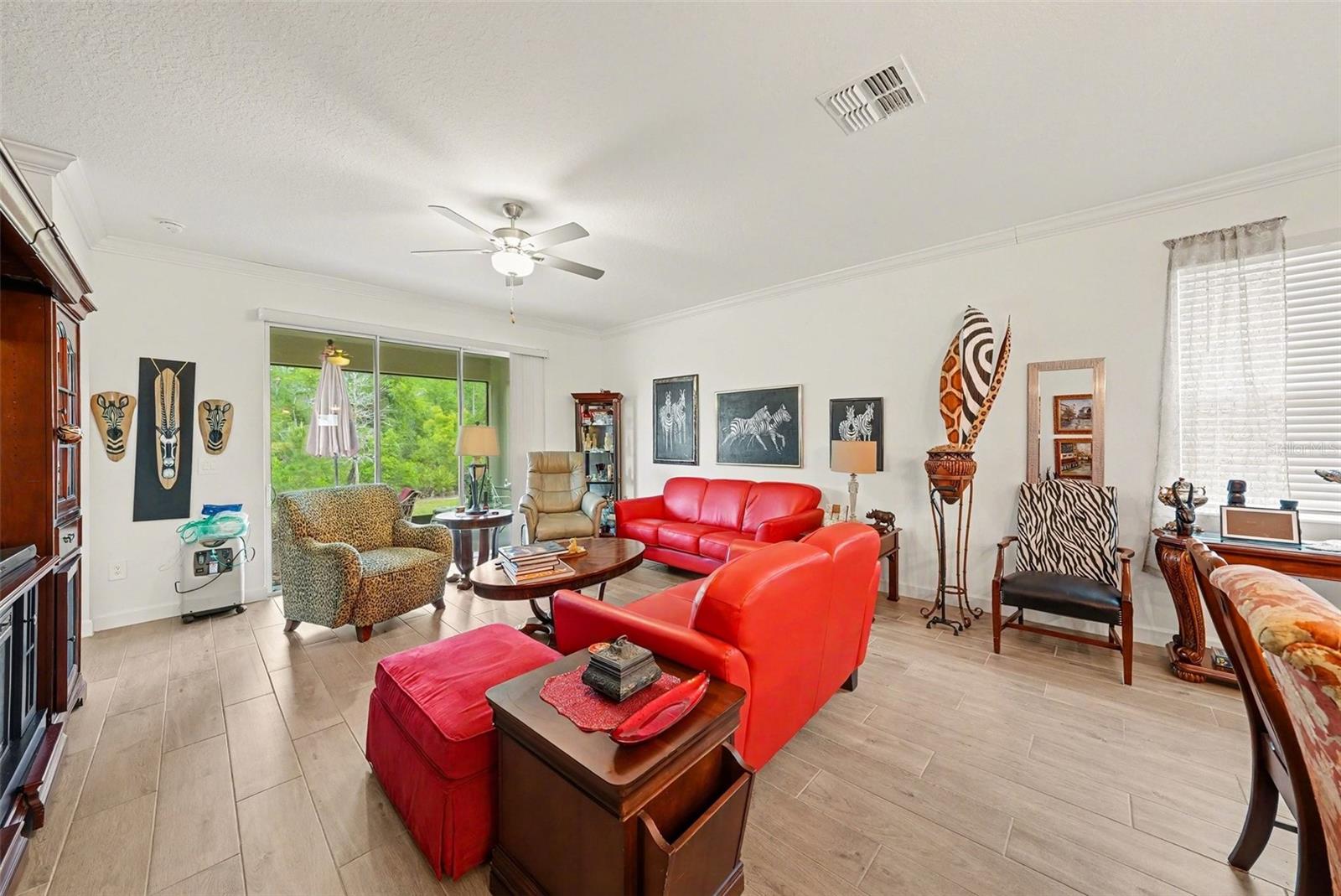 Single Family Residence at 10395 BANYAN BREEZE BLVD, LAND O LAKES, photo 7 of 46