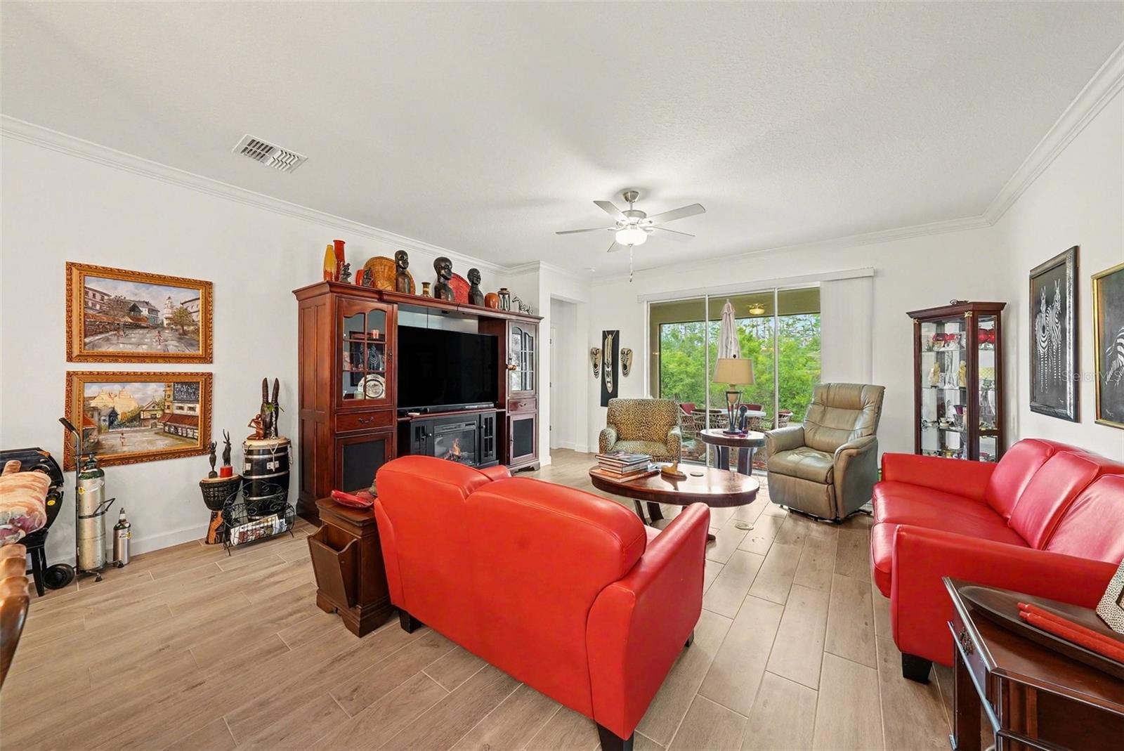 Single Family Residence at 10395 BANYAN BREEZE BLVD, LAND O LAKES, photo 8 of 46